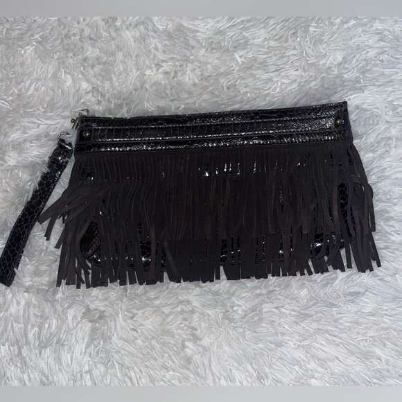 Express Fringe Clutch - Picture 1 of 7